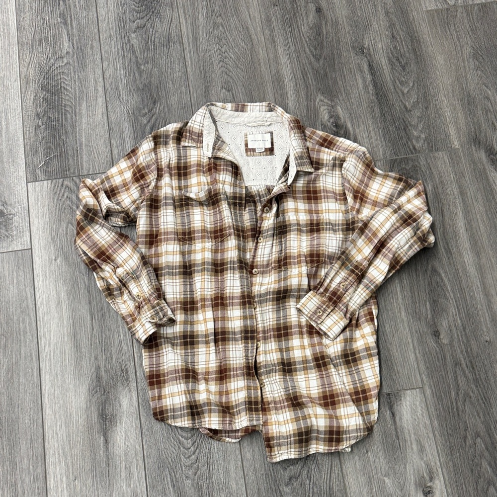 American Eagle Brown Buttom up Shirt
